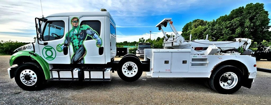 2018 White Freightliner M2106 Green Lantern Holmes 616