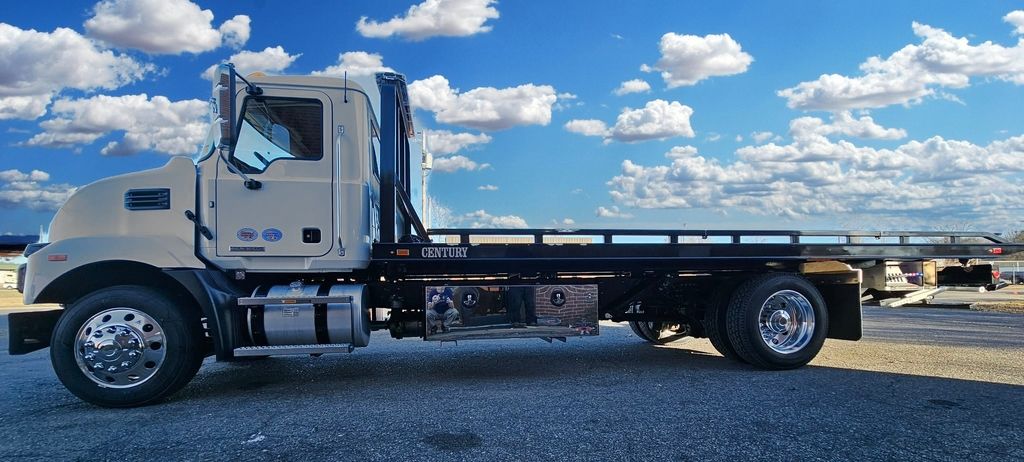 2026 Mack MD Century 10 Series 22ft 102 Wide