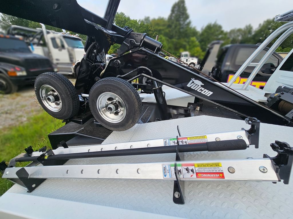2025 White Ram 812 4500 HD