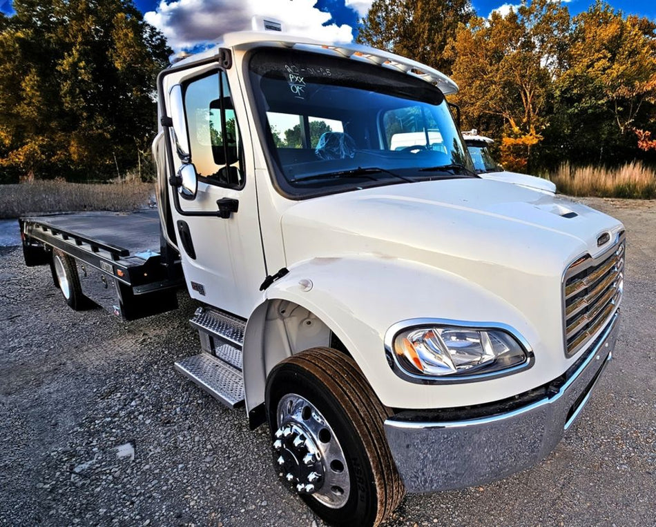 2026 White Freightliner M2 106 Century 12 Series LCG