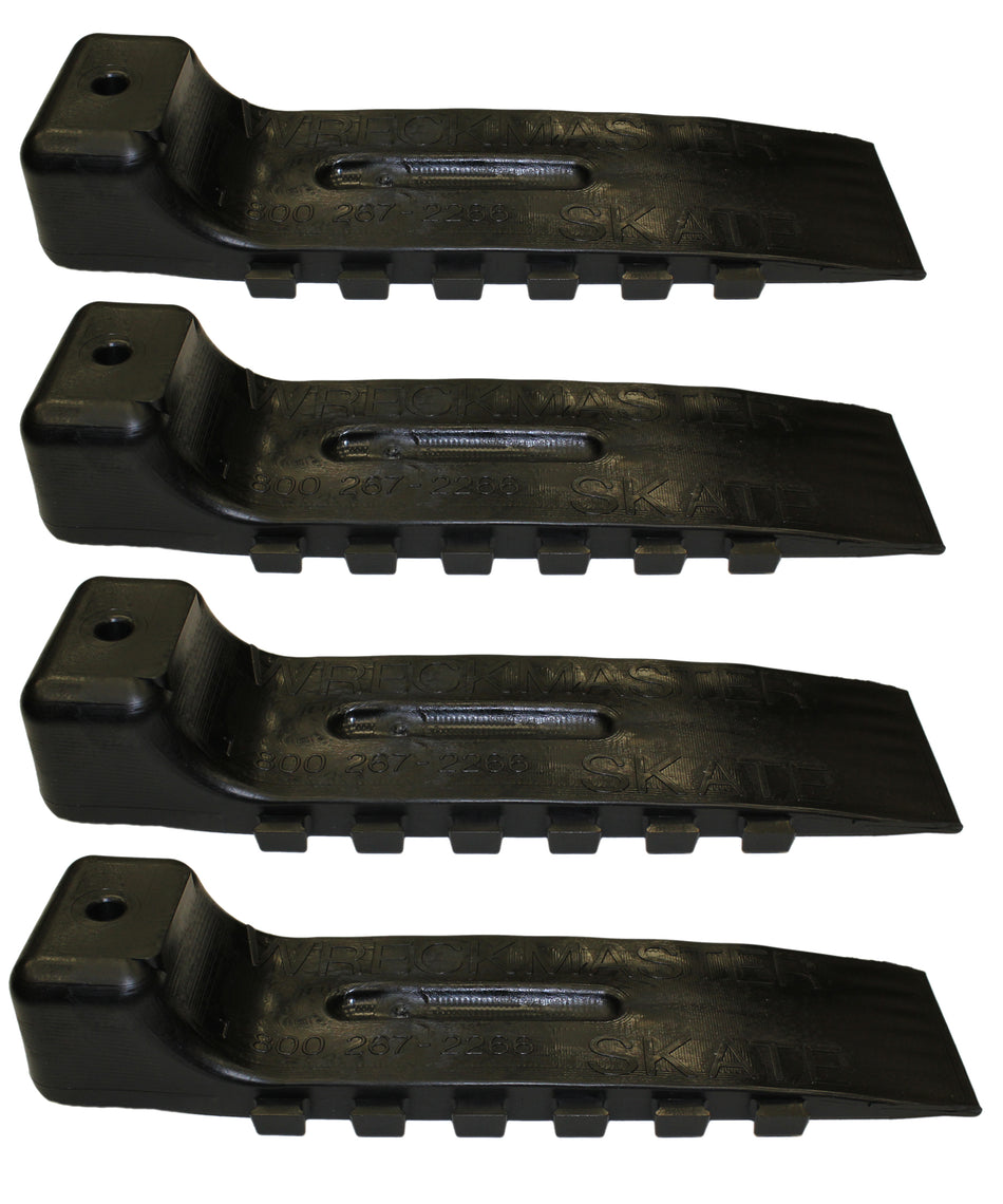 BLACK INTERLOCKING SKATES