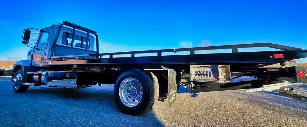 2026 Mack MD Century 10 Series 22ft 102 Wide
