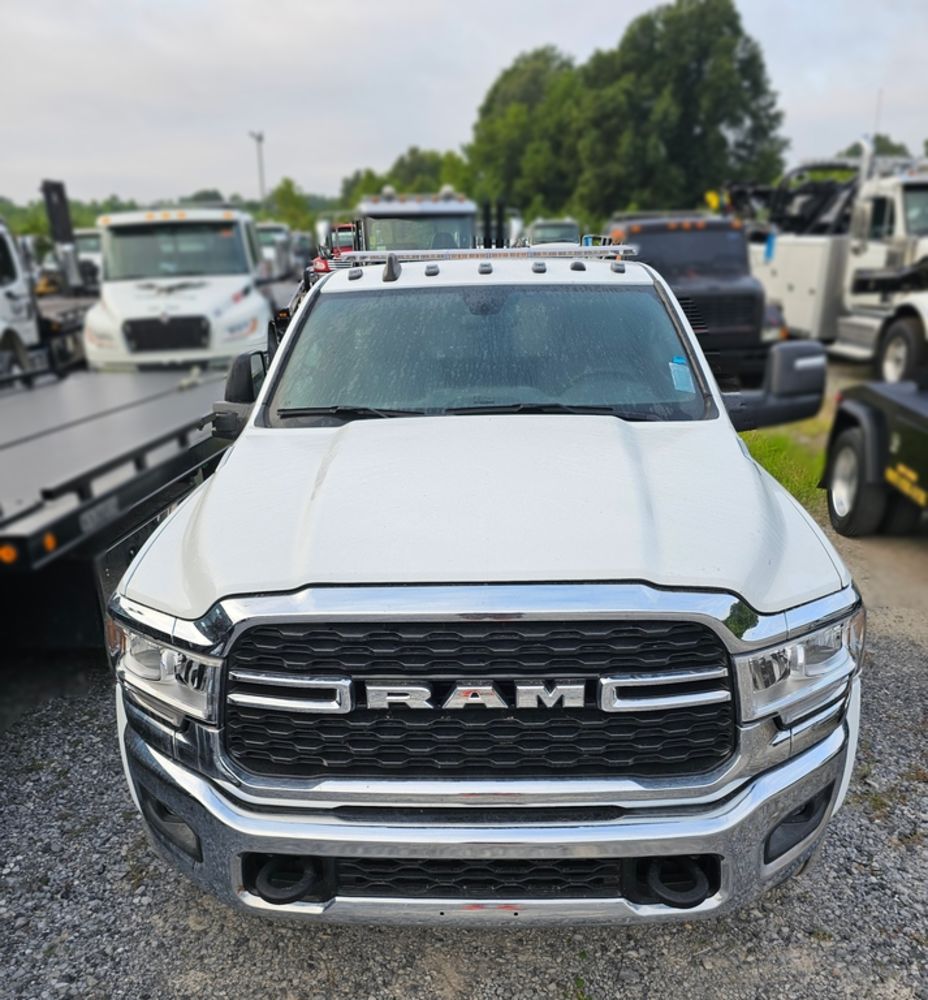 2025 White Ram 812 4500 HD