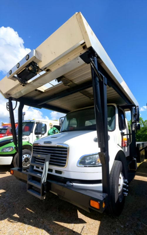 2020 White Freightliner Chevron Hauler