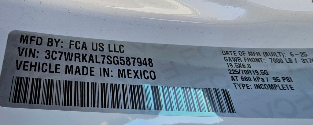 2025 White Ram 4500 Turbo Diesel Vulcan 812