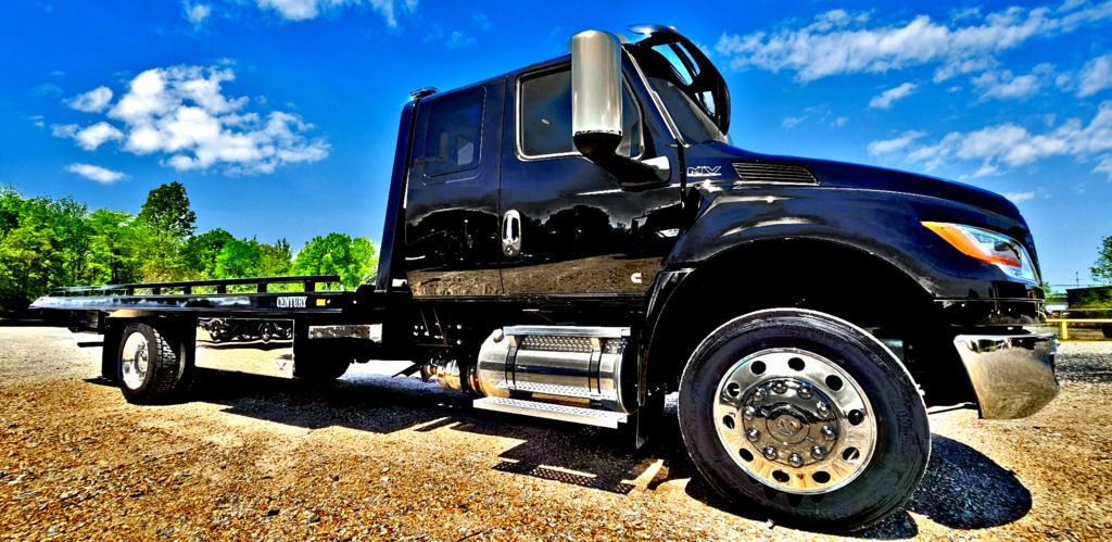 2026 Black International MV Ext 12 Series LCG