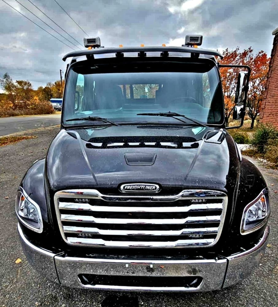 2026 Freightliner Black V-24 M2106 Plus Ext Cab