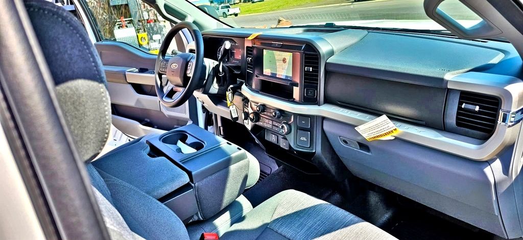2026 White Ford F450 XLT Vulcan 812