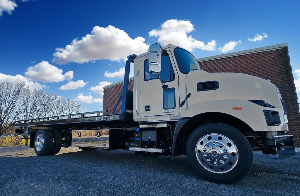 2026 Mack MD Century 10 Series 22ft 102 Wide