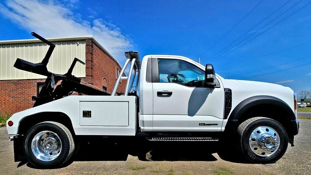 2026 White Ford F450 XLT Vulcan 812