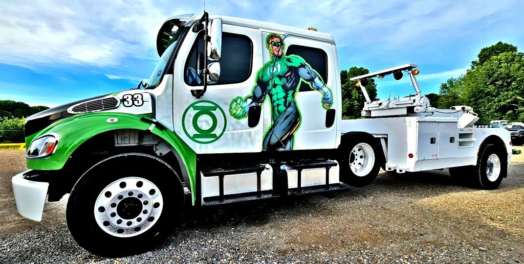 2018 White Freightliner M2106 Green Lantern Holmes 616